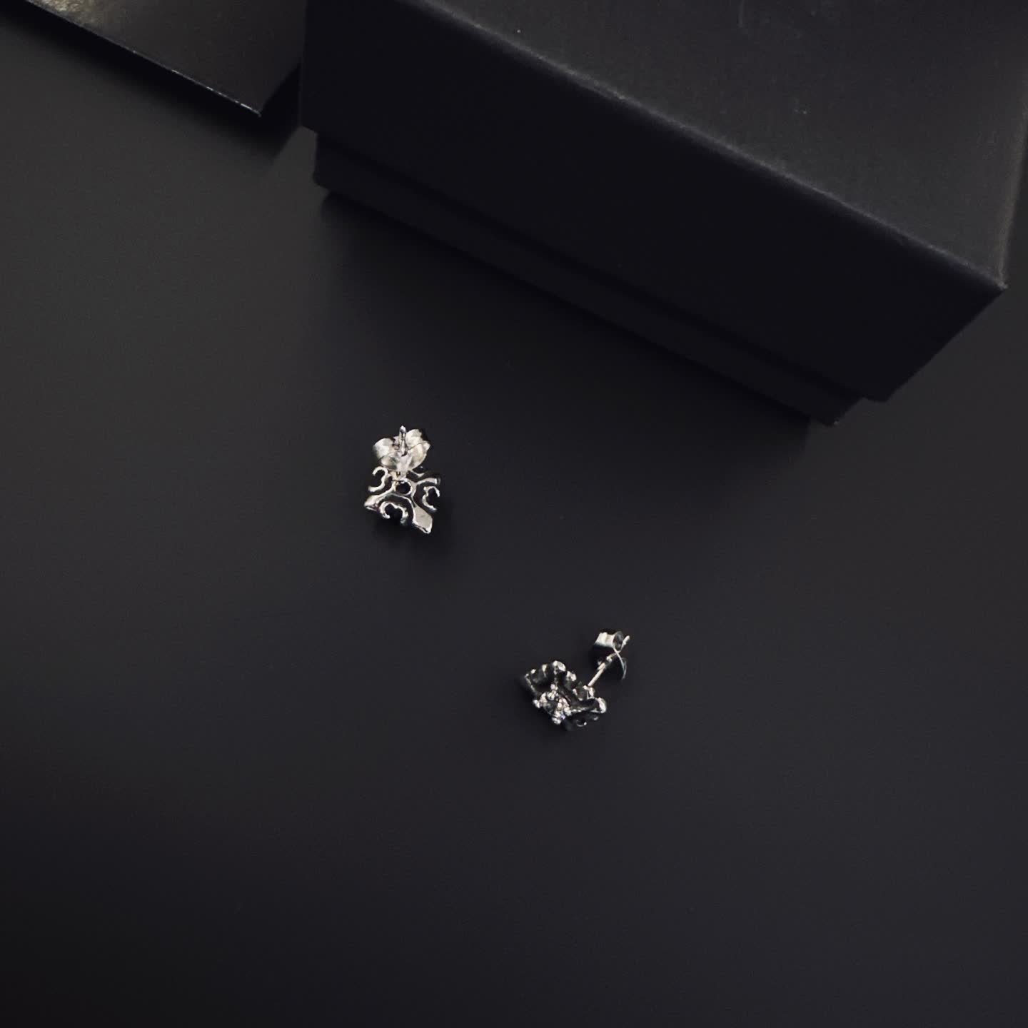 Chrome Hearts Silver Crown Stud Earrings